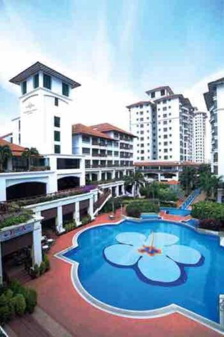 Modern Home Town Centre~Jonker~Mahkota Mall~ Mahkota Hospital Malacca Exterior foto